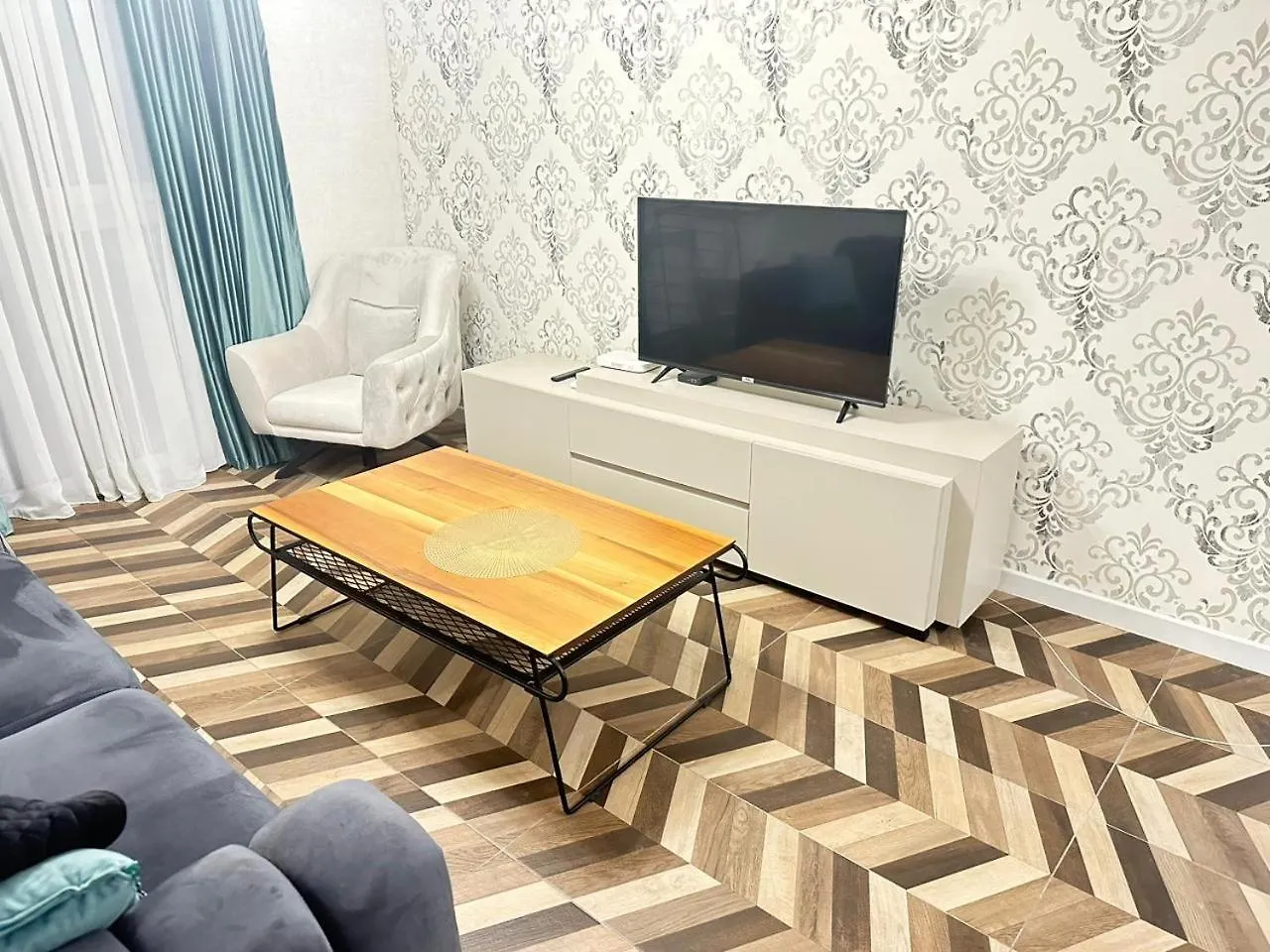 Apartments From Compass Тбилиси 0*,  Грузия